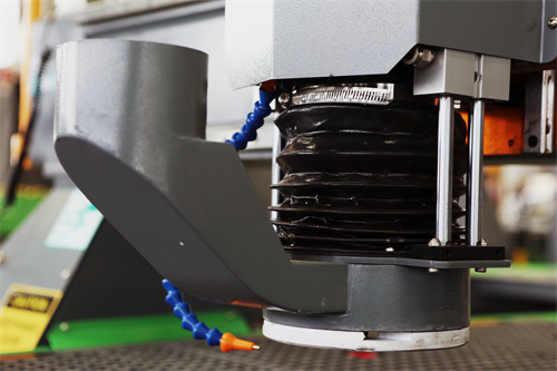 Ось вращения.jpg Ось вращения.jpg