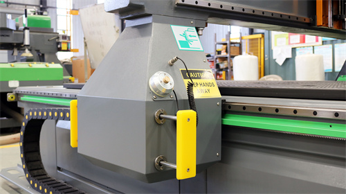 S series cnc router.jpg S series cnc router.jpg